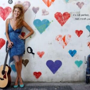 תמרי שחר, קומיקאית. צילום:עמית שעל